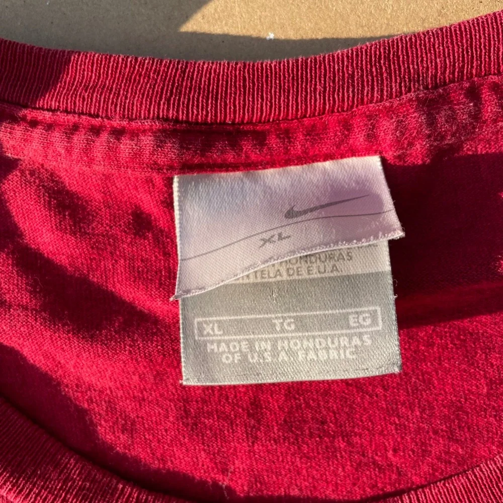 NOT FOR SALE Nike T-Shirt Mens XL Red Pre-owned Good Kanji Graphic Logo Tee